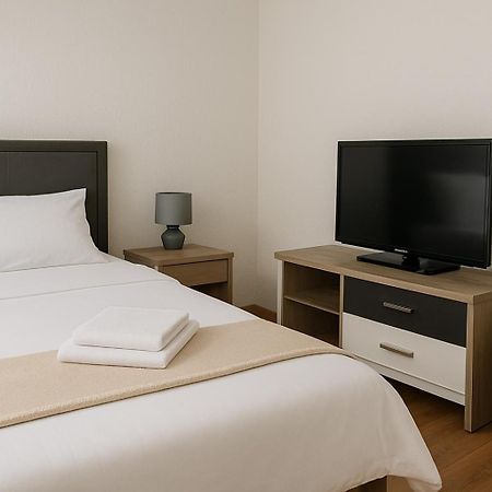 Apartment And Rooms D&J 자블야크 외부 사진